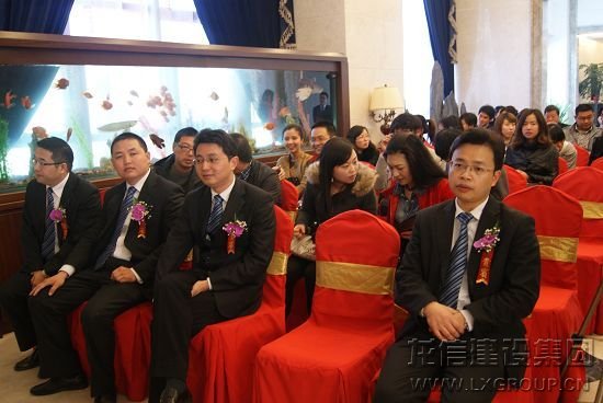 圖為南通運(yùn)杰龍馨園會館公開活動 圖為南通運(yùn)杰龍馨園會館公開活動